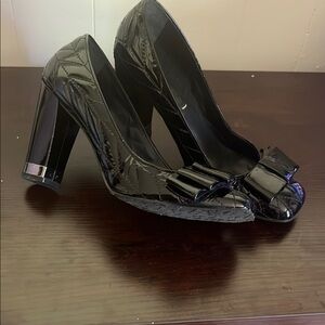 BCBGMaxAzria Black Heels Sleek Design
